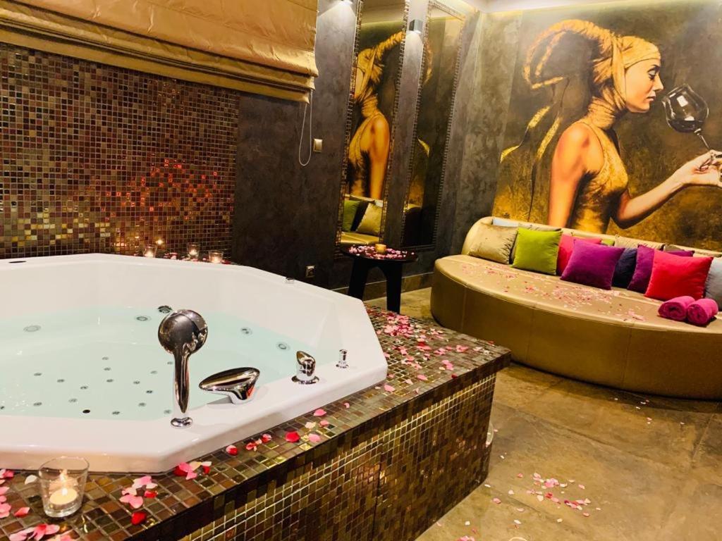 Hotel Palac Poledno 外观 照片
